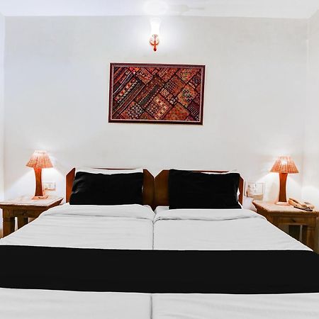 Super Hotel O Sansarchandra Road Formerly Luna Rosa Jaipur Ngoại thất bức ảnh